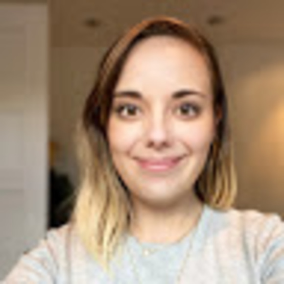 Meet your Posher, Roxanne - Picture 1 of 1